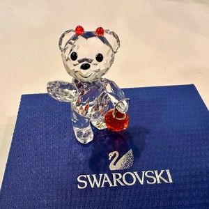 NEW Swarovski Kris Bear Halloween Figurine 2011 Limited Edition